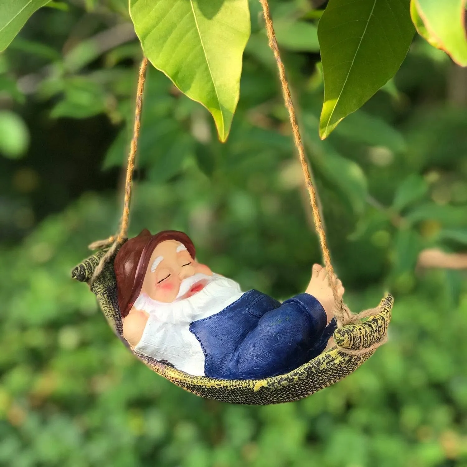 Nain de Jardin Allongé sur son Hamac – Image 2